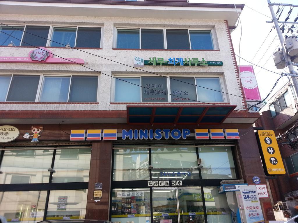 Homestay Eve Seoel Buitenkant foto